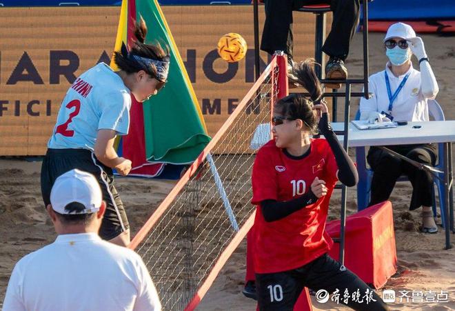 巾帼不让须眉！2024年亚洲沙滩藤球锦标赛激战正酣(图1)