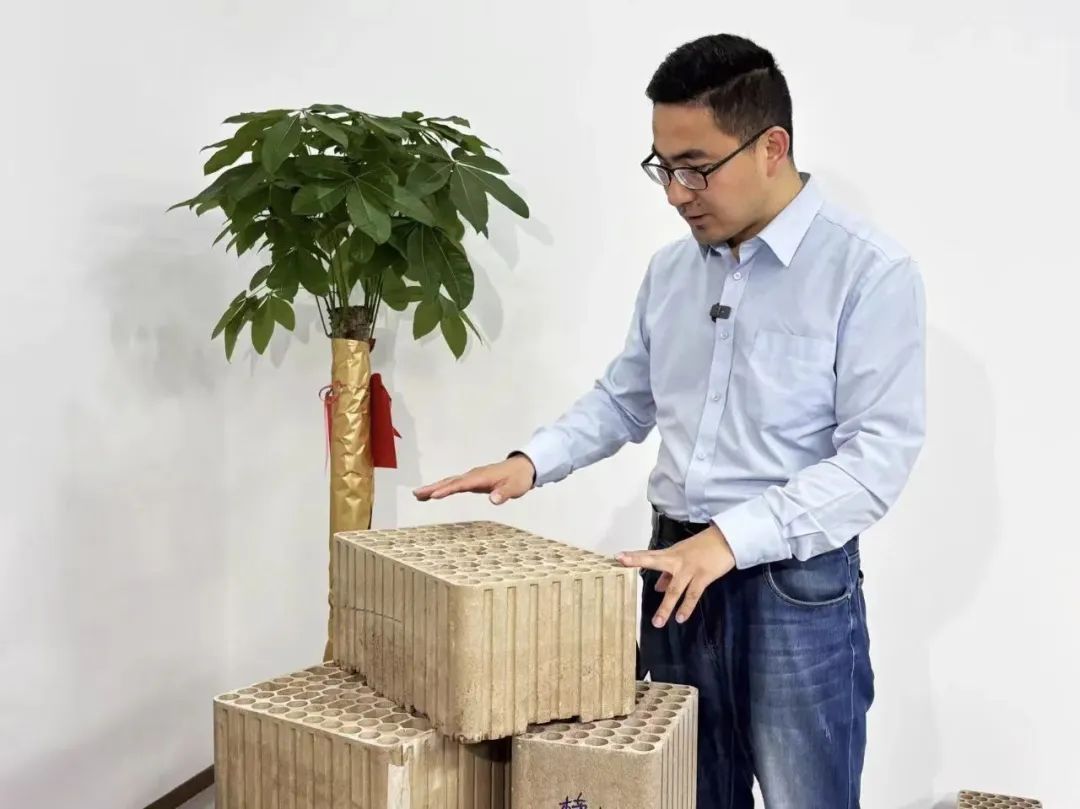 观潮的螃蟹丨大学生创业在这里“望”见未来(图4)