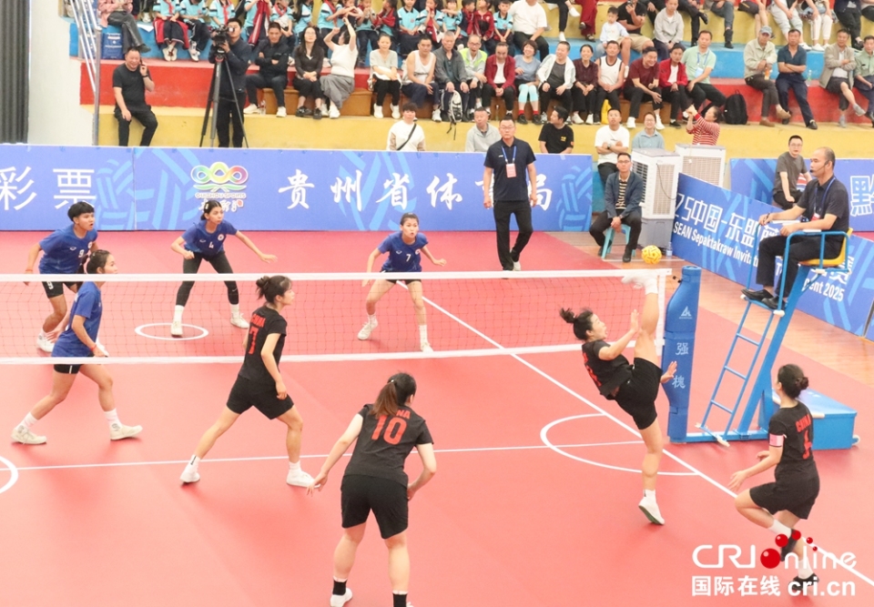 “不夜城”瑞丽：人潮涌不息胞波情谊深(图1)