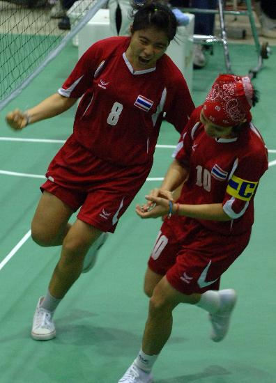 澜沧江-湄公河云南德宏藤球邀请赛：友谊的桥梁在赛场绽放(图1)