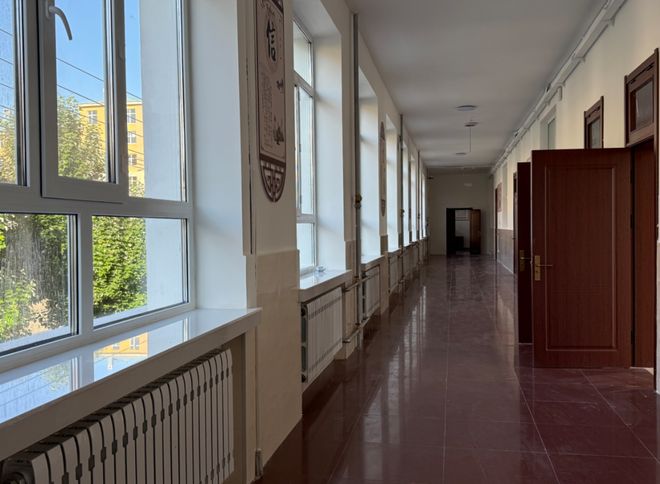 牙克石市第一中学新建教学楼及旧楼维修改造工程全力推进(图8)