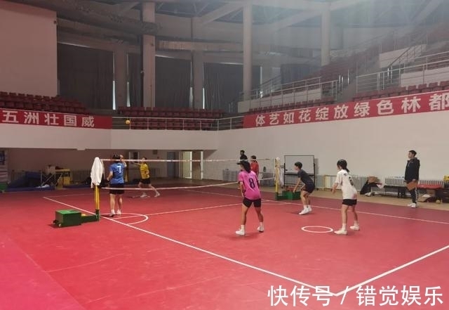 中新网-共和国60周年大型专题策划-文化大革命(图1)